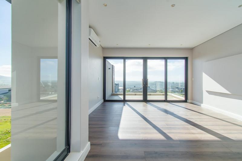 4 Bedroom Property for Sale in Clara Anna Fontein Western Cape